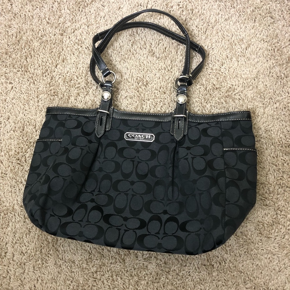 Y2K Coach Signature Shoulder Bag